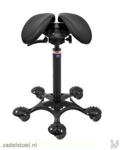 01_Salli_SwingFit_Black_Noppen